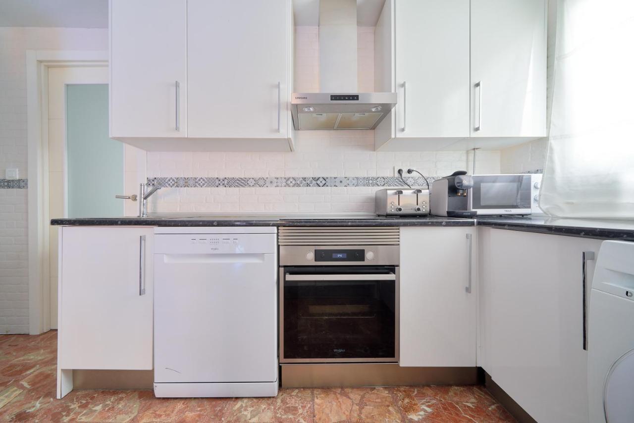 Apartament Sun-Kissed Getaway Malaga Zewnętrze zdjęcie